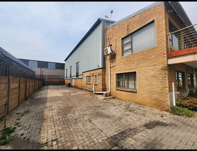 546M² WAREHOUSE TO LET IN WADEVILLE